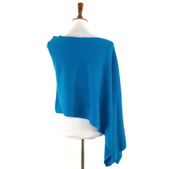 Lucy Paris Blue Knit Asymmetrical Poncho, Size Small / Medium - Picture 3 of 7